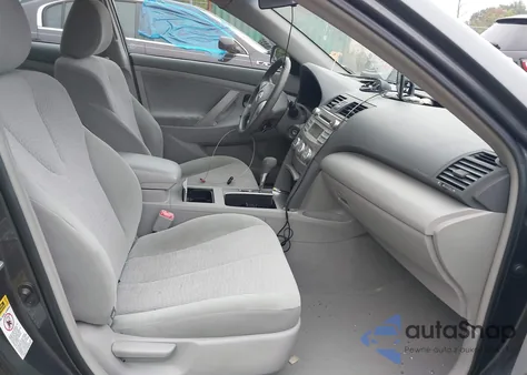 2011 Toyota Camry Le from USA, damaged, VIN 4T1BF3EK3BU694659